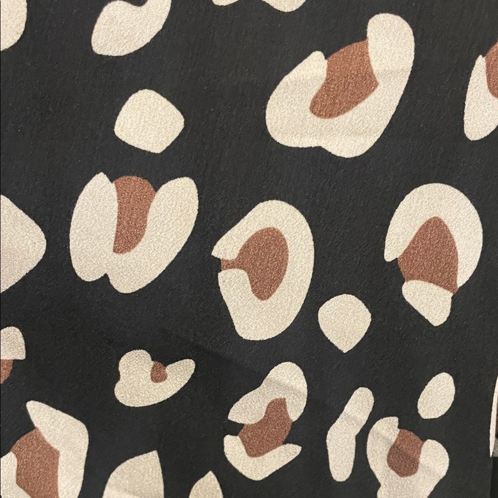 JODIFL Black and Brown Leopard Print Blouse - Picture 3 of 3